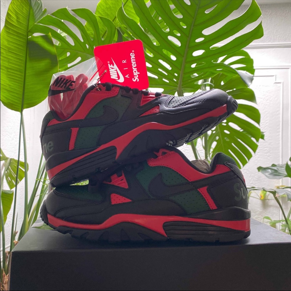 Supreme x Nike Air Cross Trainer 3 Low